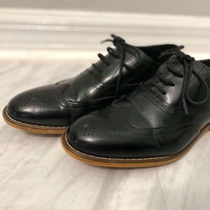 Stacy Adams dress shoes for boys size
